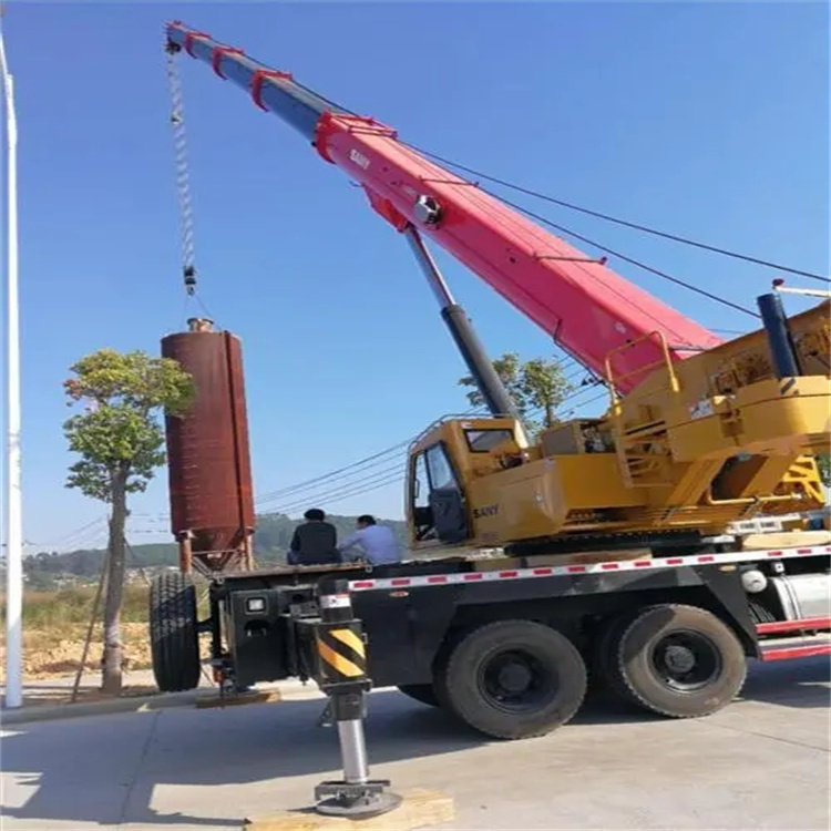 资阳专业吊车租赁多少钱