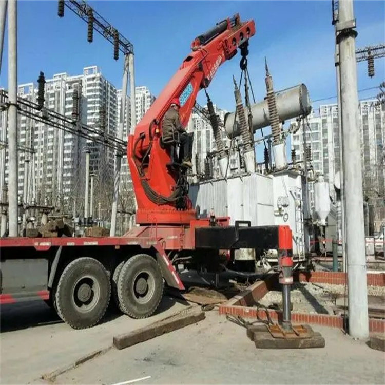 资阳就近吊车出租|工地厂房吊装设备租赁|24小时高效响应