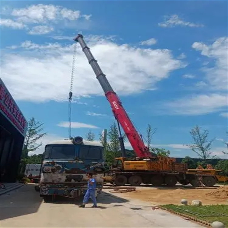 资阳吊车出租｜16吨汽车吊｜工地吊装/设备吊运｜灵活调度_专业团队